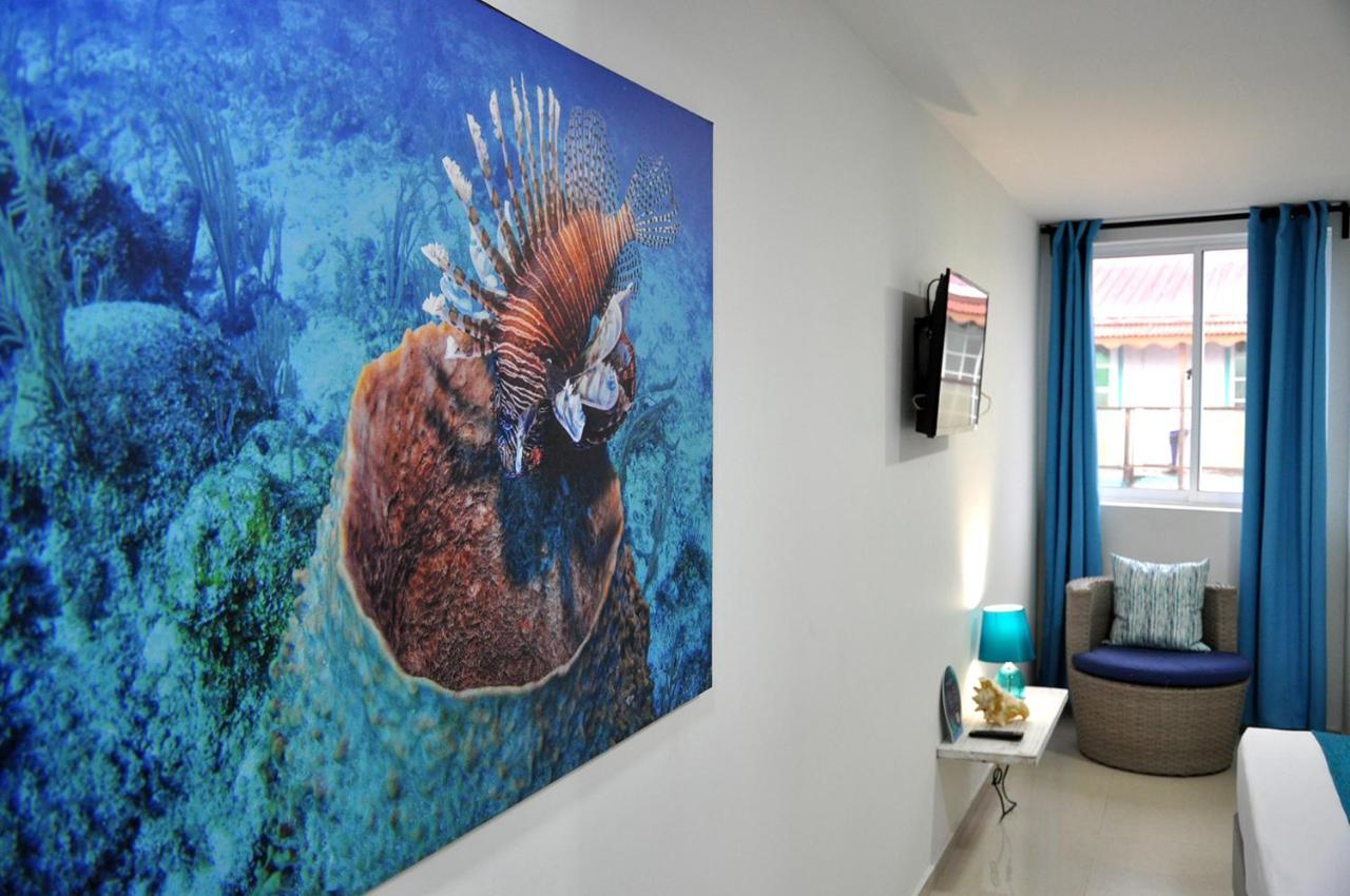 White Coral Apartasuites San Andres  Bagian luar foto