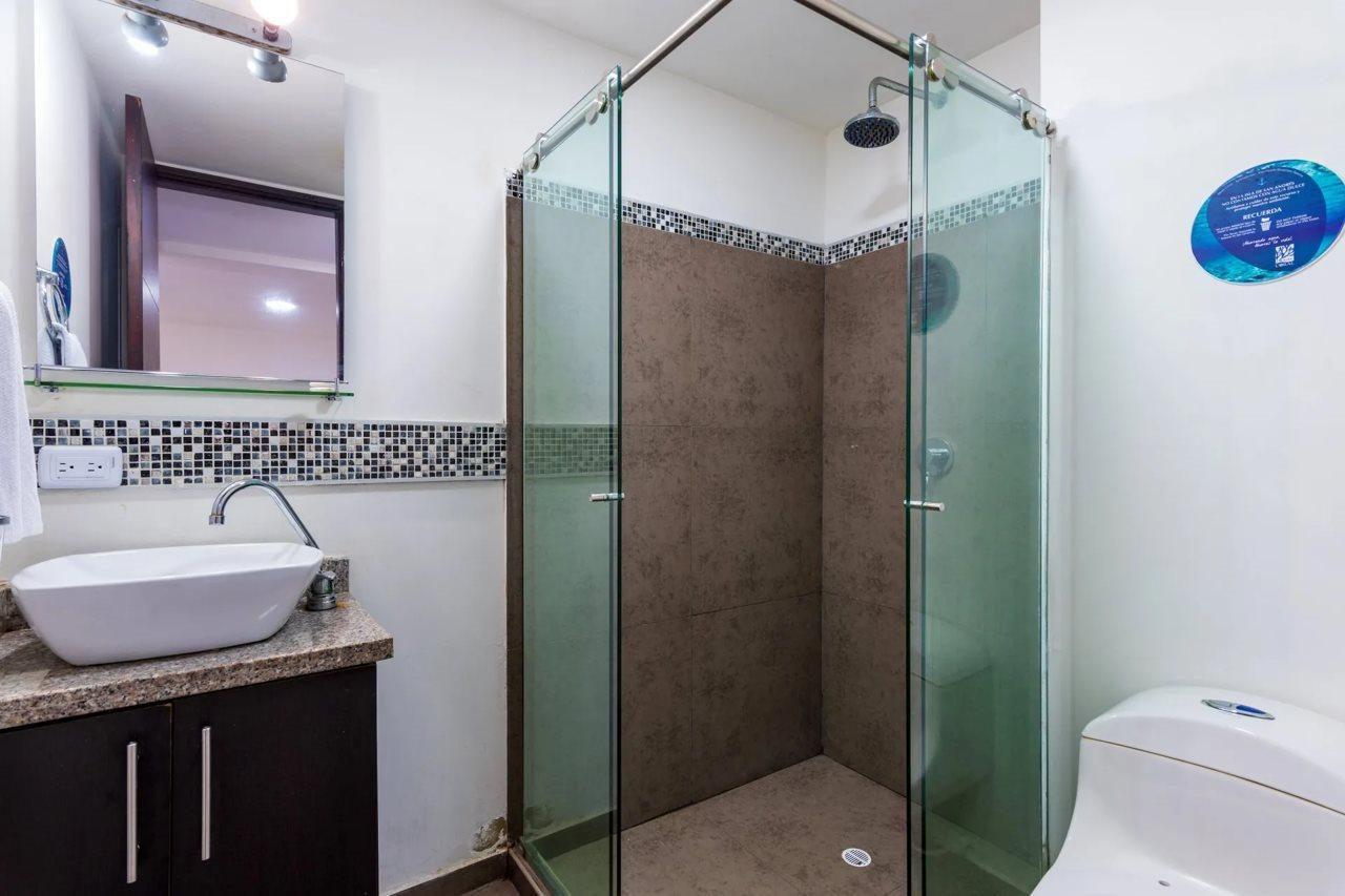 White Coral Apartasuites San Andres  Bagian luar foto