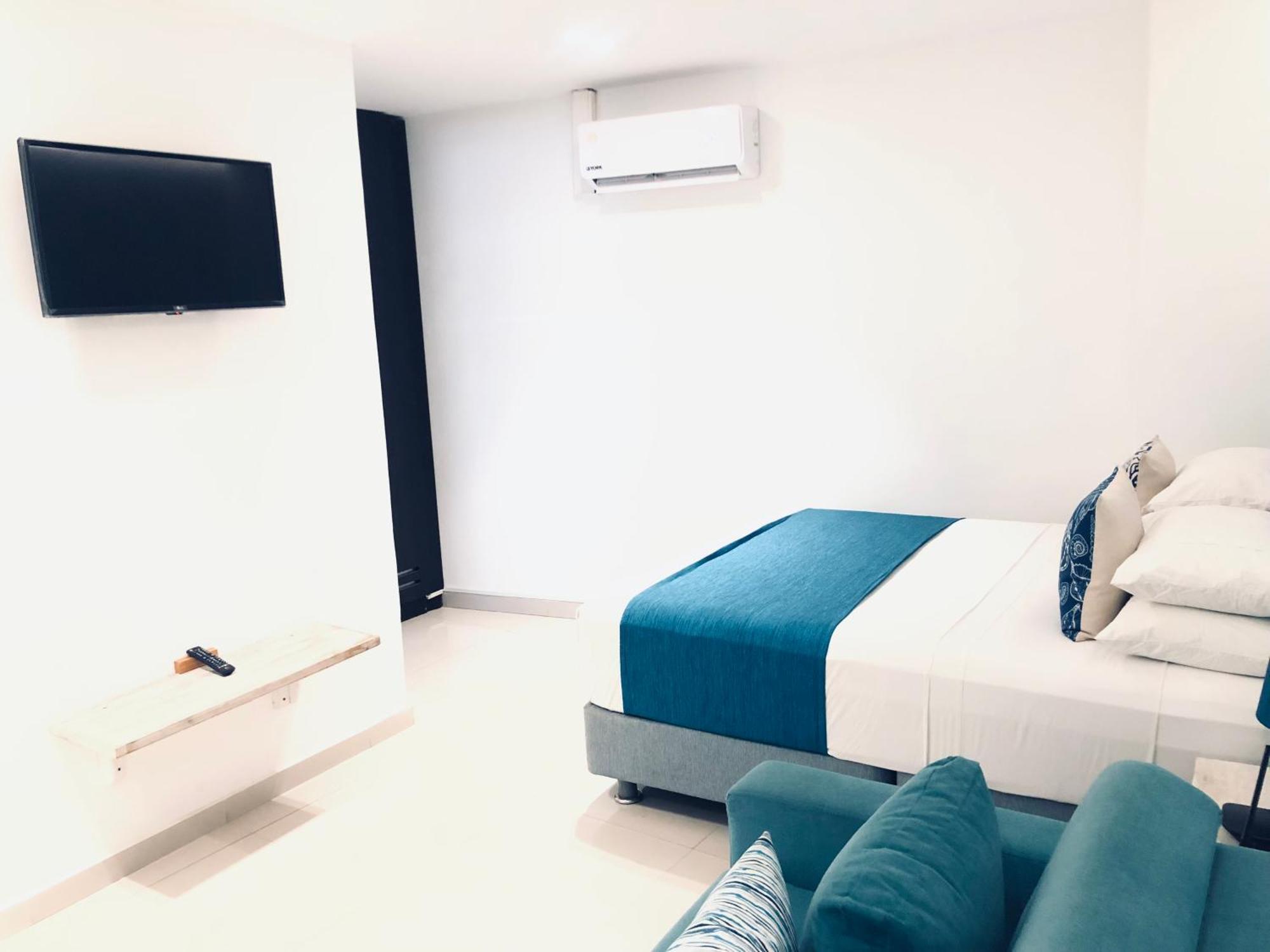 White Coral Apartasuites San Andres  Bagian luar foto